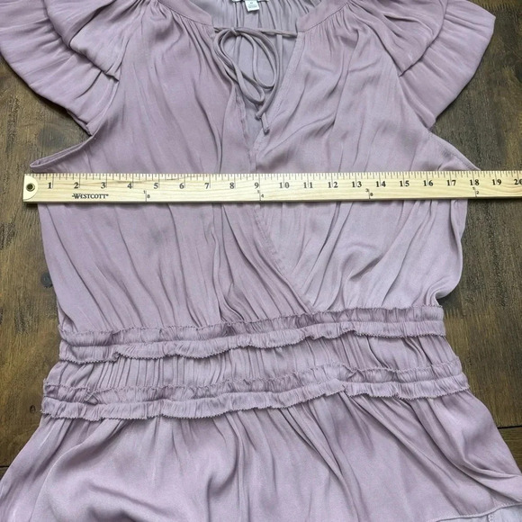 Anthropologie Current Air Tessa top. Layered sleeves, cinched waist. Lavendar M - Picture 4 of 10